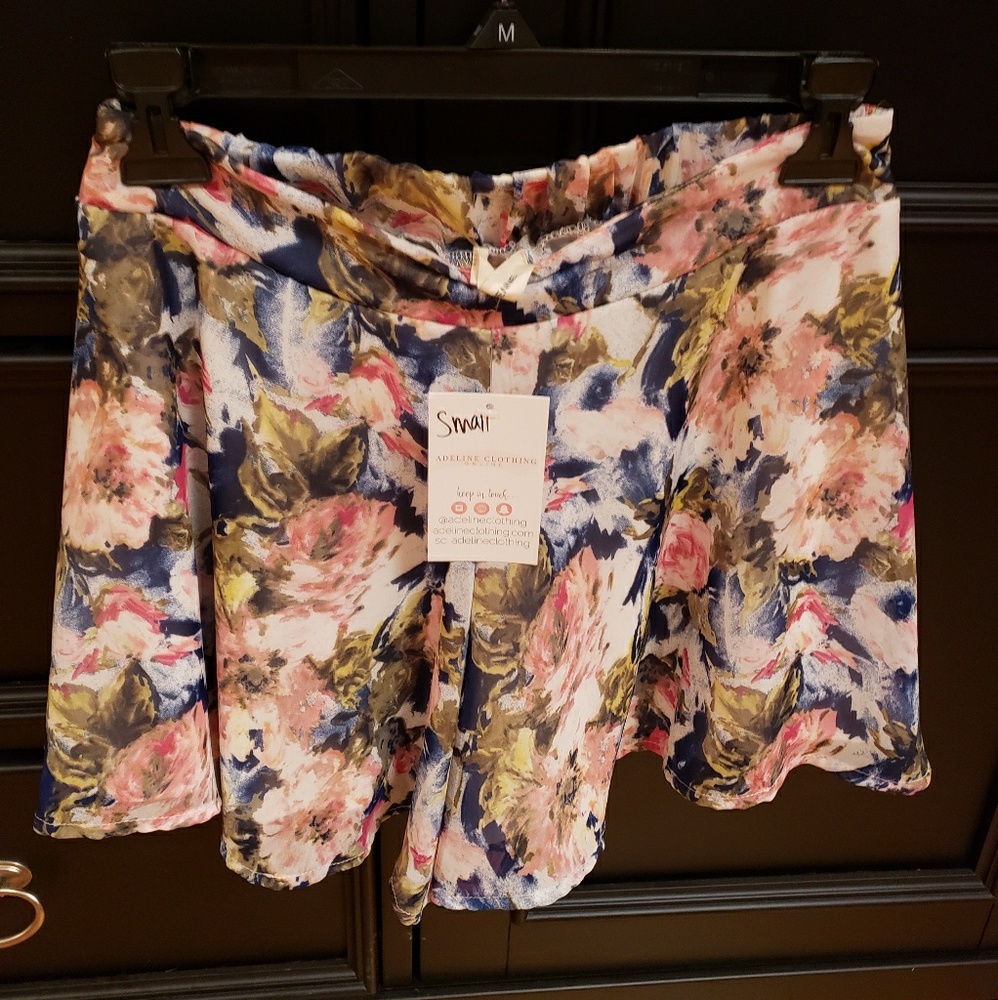 Adrienne floral skort